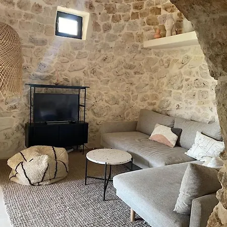 Vila Trullo Kava -